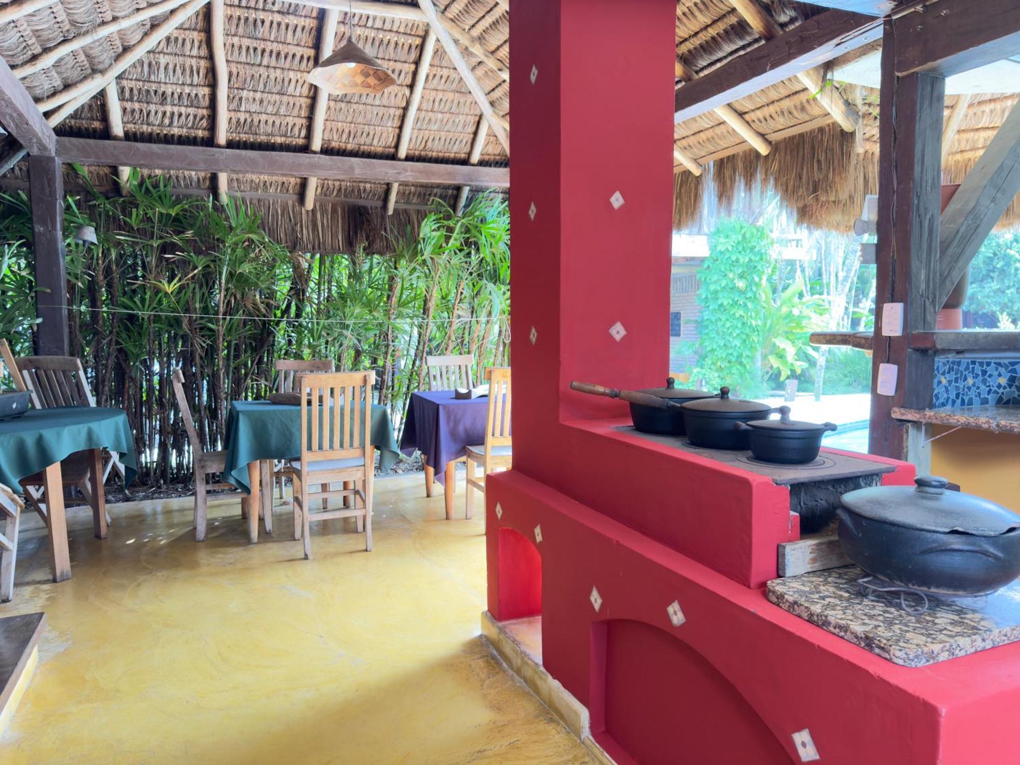 Pousada North Shore Maresias - 2 Quadras Da Praia - Casas De 2 Quartos - 80 M2 -2 Banheiros -Piscina Sauna - Estacion-Churrasq Privativa -Wifi Animais De Peq Porte Roupa De Cama E Banho Exterior photo